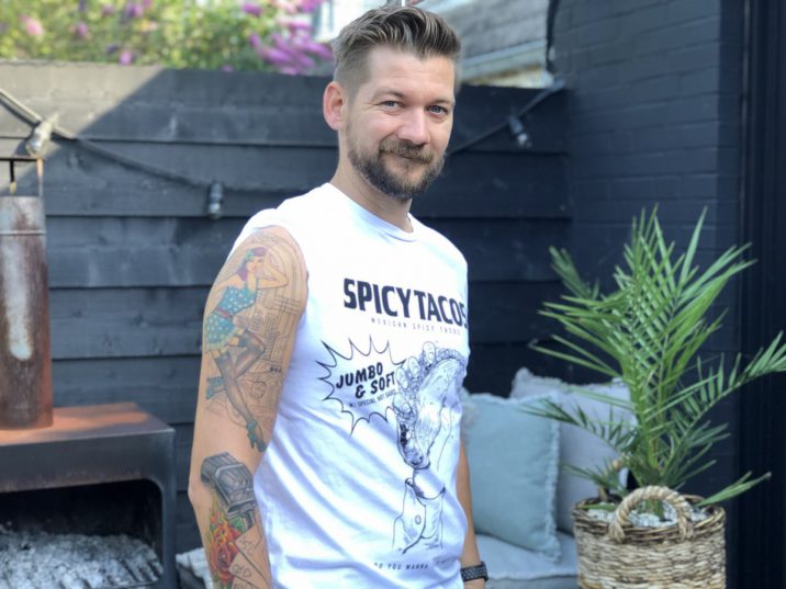 Jan Willem Huffmeijer met Sleeve van een oldschool rockabilly tattoo