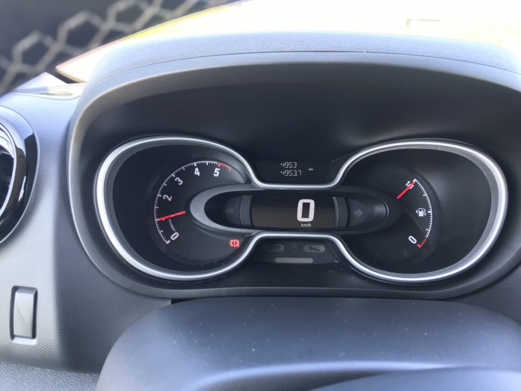 Dashboard van de Opel Vivaro 