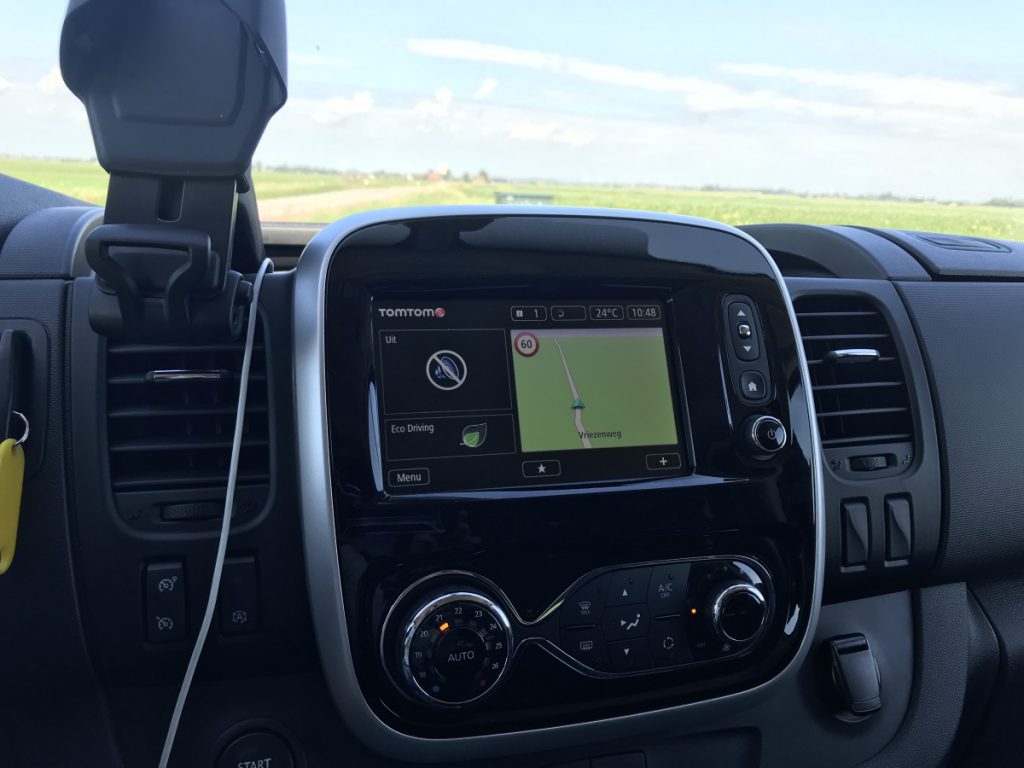 Het navigatiescherm in de Vivaro GT