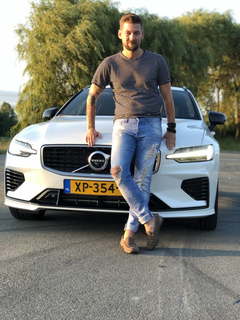 Een geweldige auto is de Volvo V60 T8 