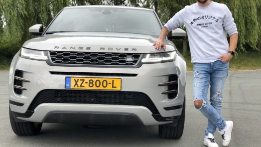 Jan Willem bij de auto