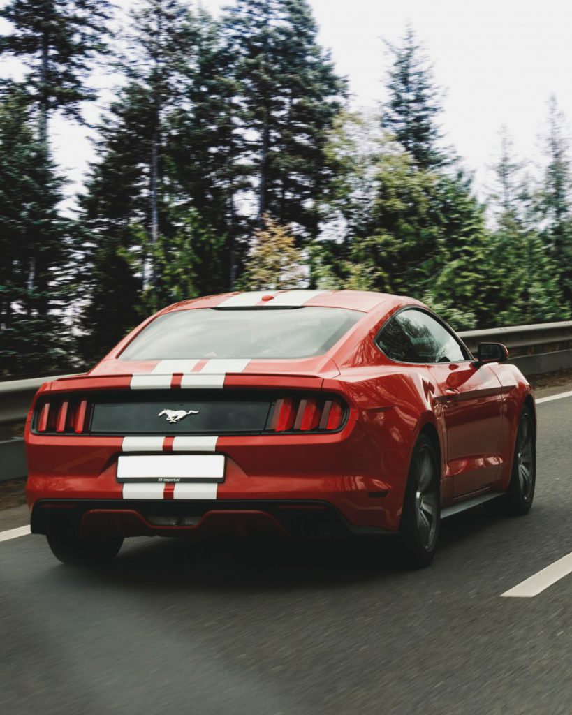 Mijn favoriete auto om te importeren is een Ford Mustang