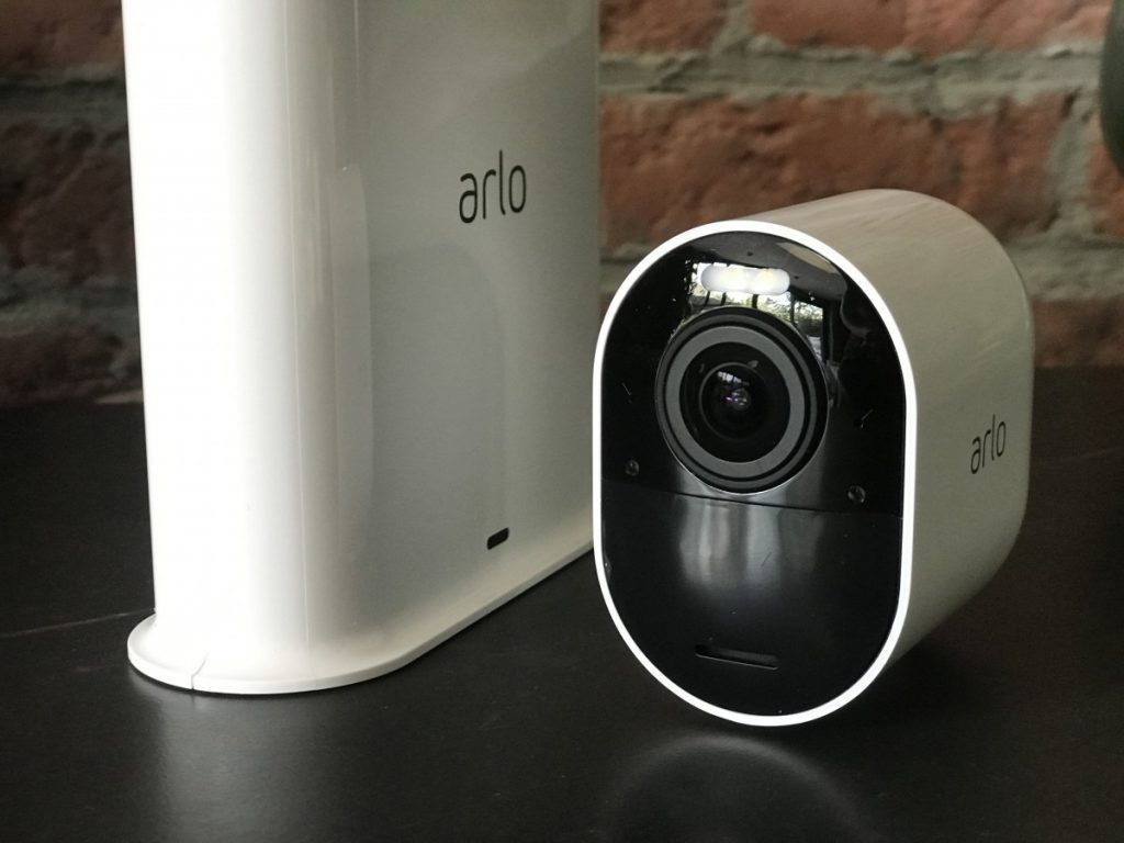 Arlo camera met basisstation