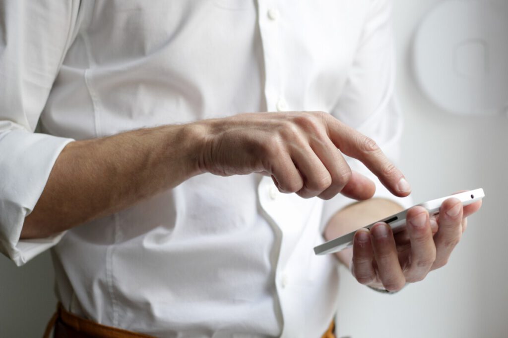 houd je telefoon duurzaam met een telefoonhoesje