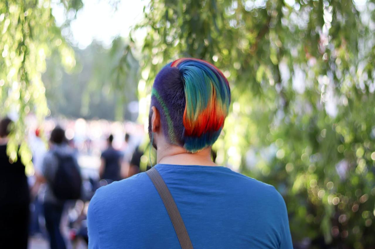 verkouden worden invoeren Kangoeroe Felgekleurd haar bij mannen: geen kleur is te gek! - B4men