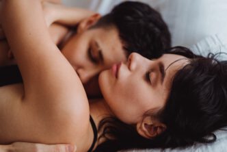 seks standjes voor een vrouwelijk orgasme
