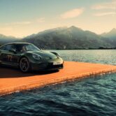 Porsche 911 GT3 90 F. A. Porsche in F.A. Green Metallic vooraanzicht