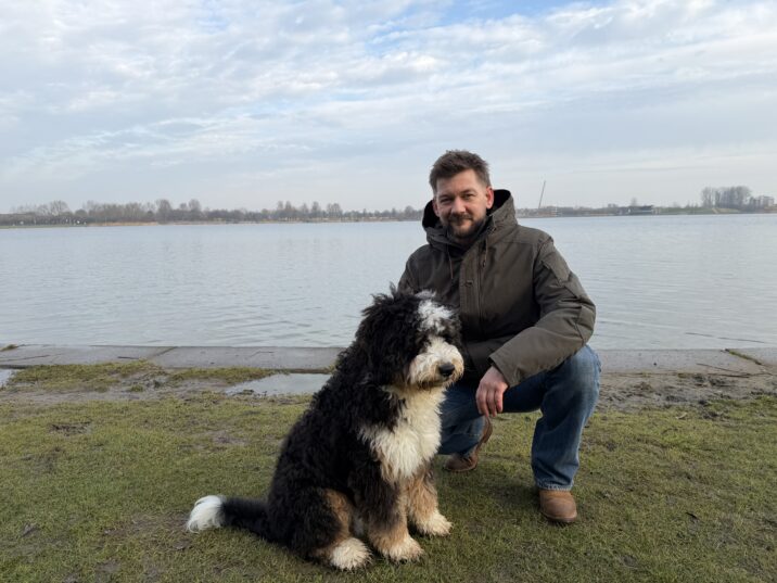 Jan Willem draagt de PME Legend Rockliner winterjas voor B4men